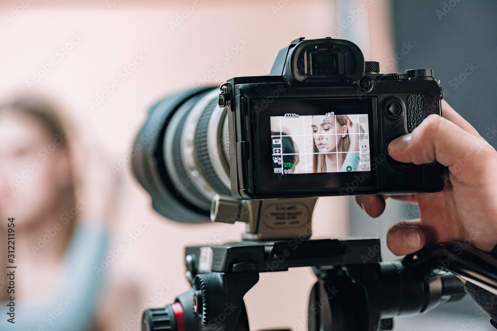 AdobeStock_312211954_Preview